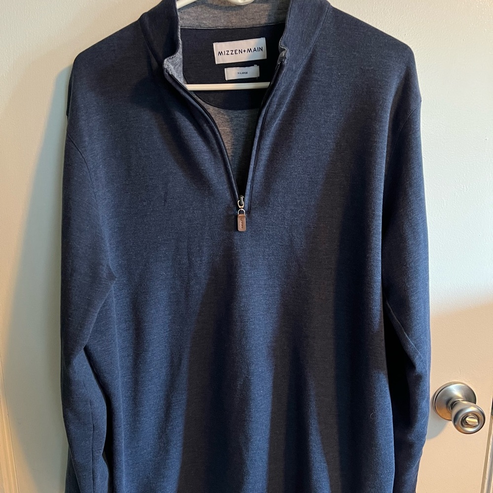 Mizzen+Main men’s 1/4 zip XL (runs more like a Large)